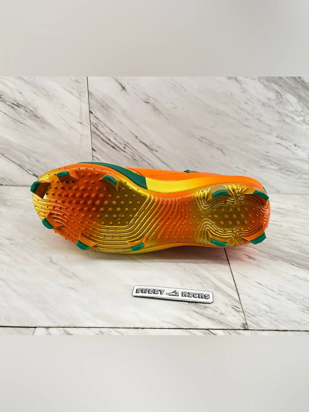 Under Armour 800 cleats